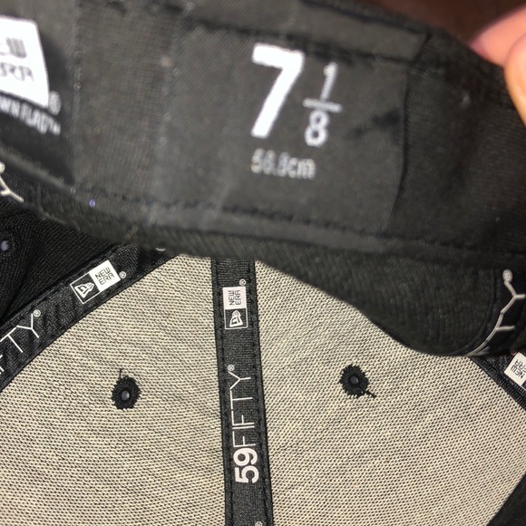 A Giants baseball hat. The size is kids 7 1/2. - Picture 2 of 2